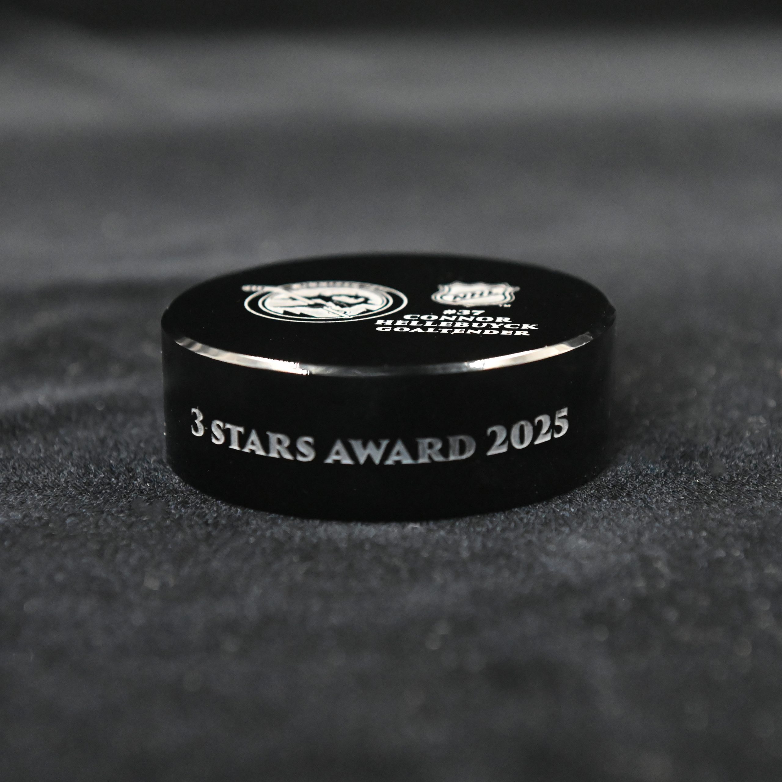 Custom etched gloss black crystal hockey puck, 3 Stars Award